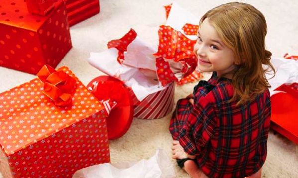 Τι δώρο να κάνω στο παιδί μου τα Χριστούγεννα που τα θέλει όλα;